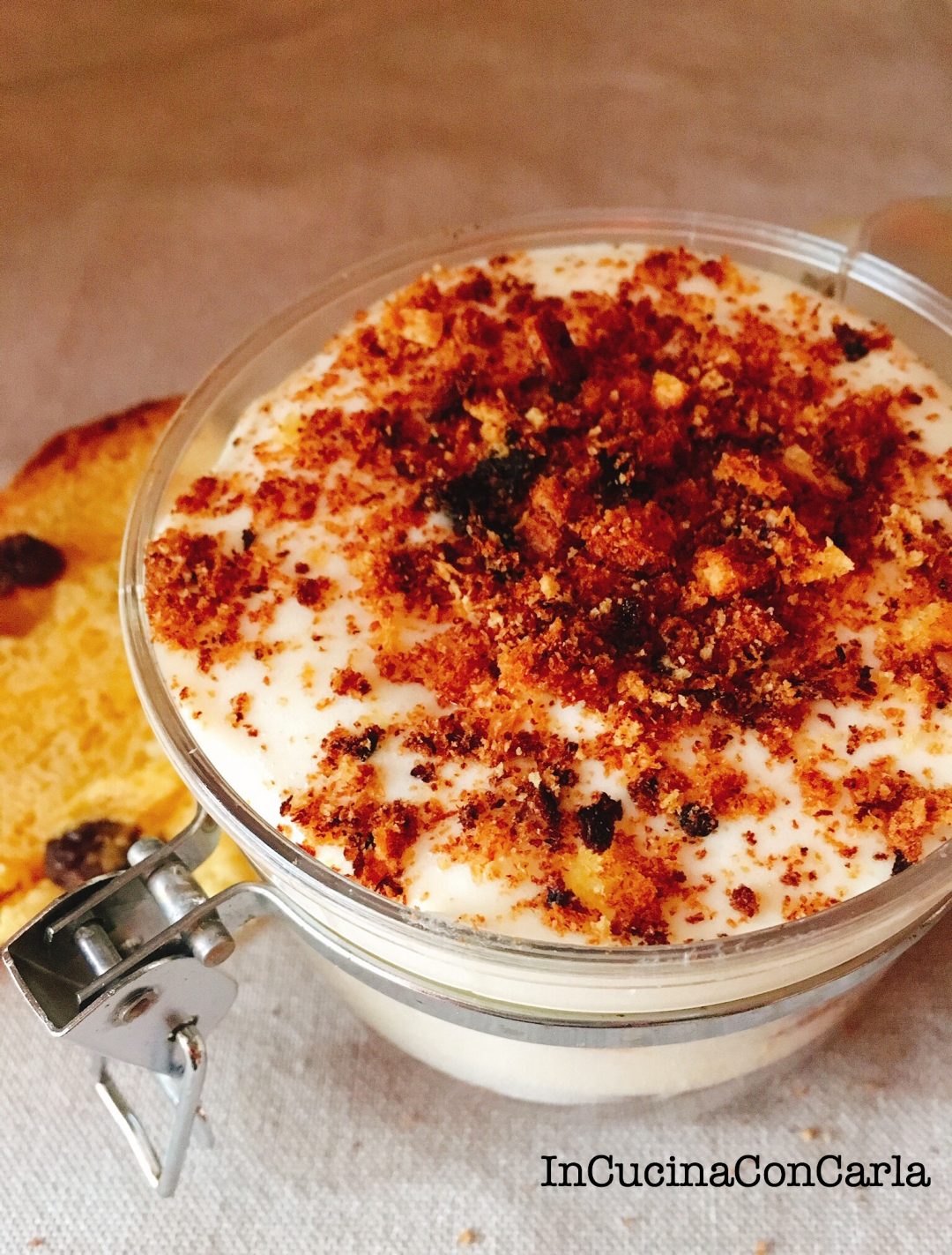 Tiramisù di panettone