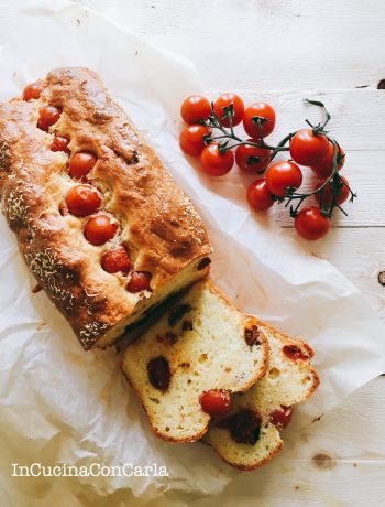 plumcake con pomodorini