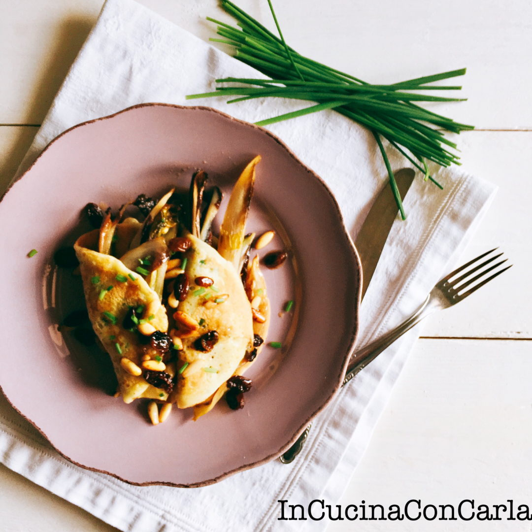 Pancakes con erba cipollina e indivia caramellata