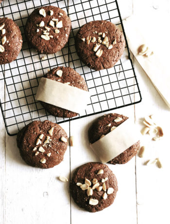 Cookies al cacao e burro d’arachidi